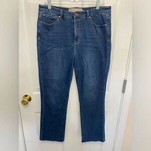 Women’s Soft Surroundings Medium Wash Straight Leg Jeans Size 10T 5 Pocket EUC